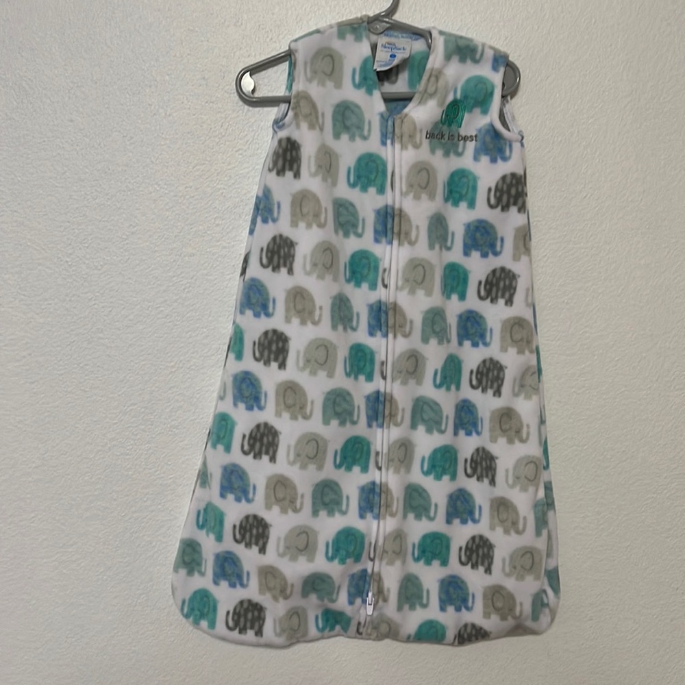 Halo sleep sack great condition! 0-6 month fit